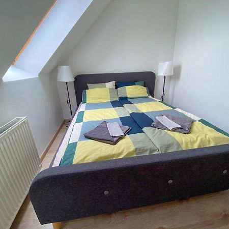 Spacious 2 Story Loft W Balcony Near Opera, Andrassy Boedapest Buitenkant foto