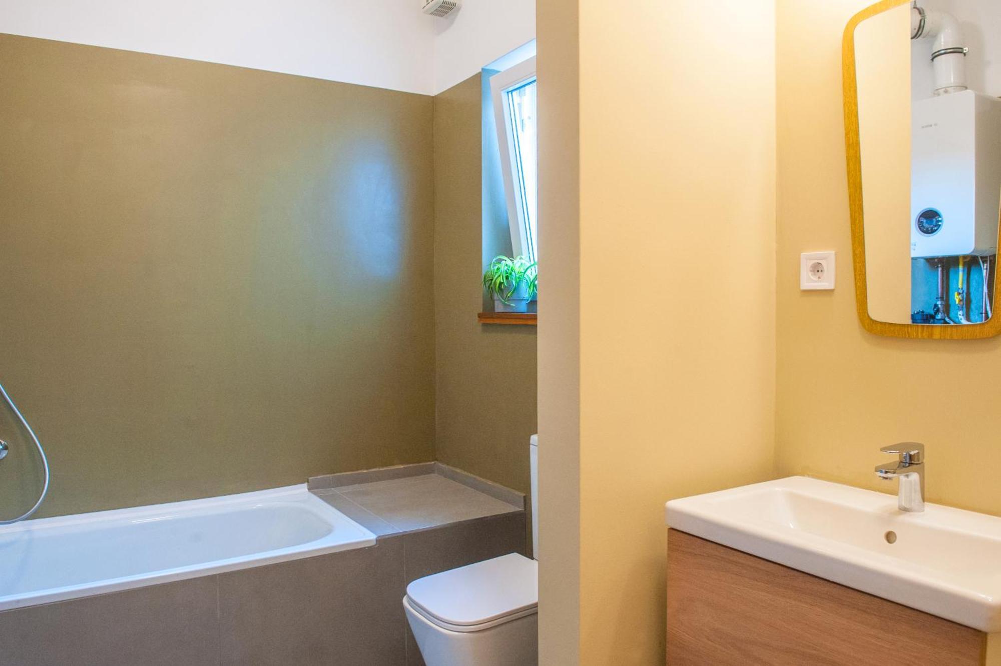 Spacious 2 Story Loft W Balcony Near Opera, Andrassy Boedapest Buitenkant foto