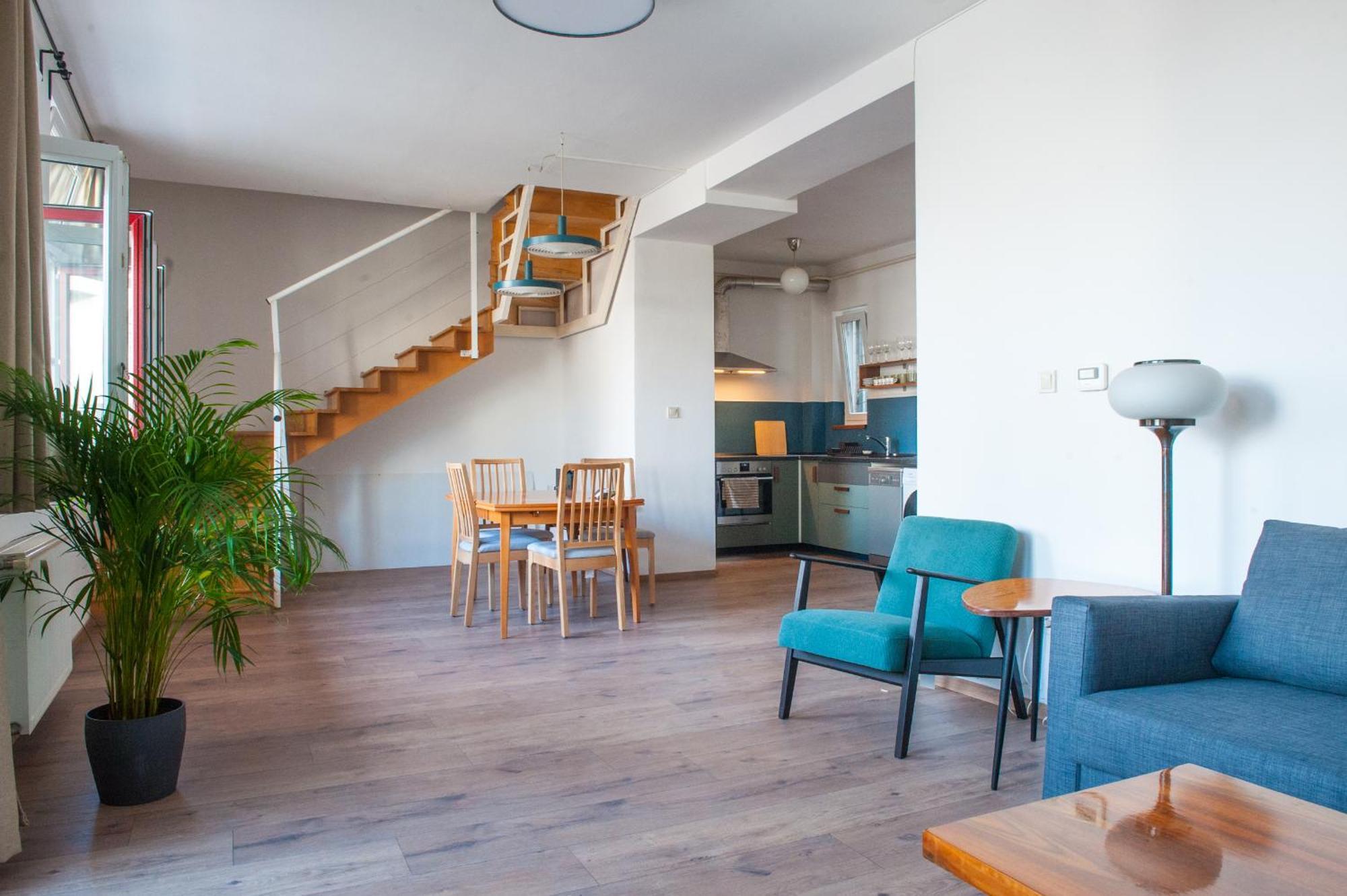 Spacious 2 Story Loft W Balcony Near Opera, Andrassy Boedapest Buitenkant foto